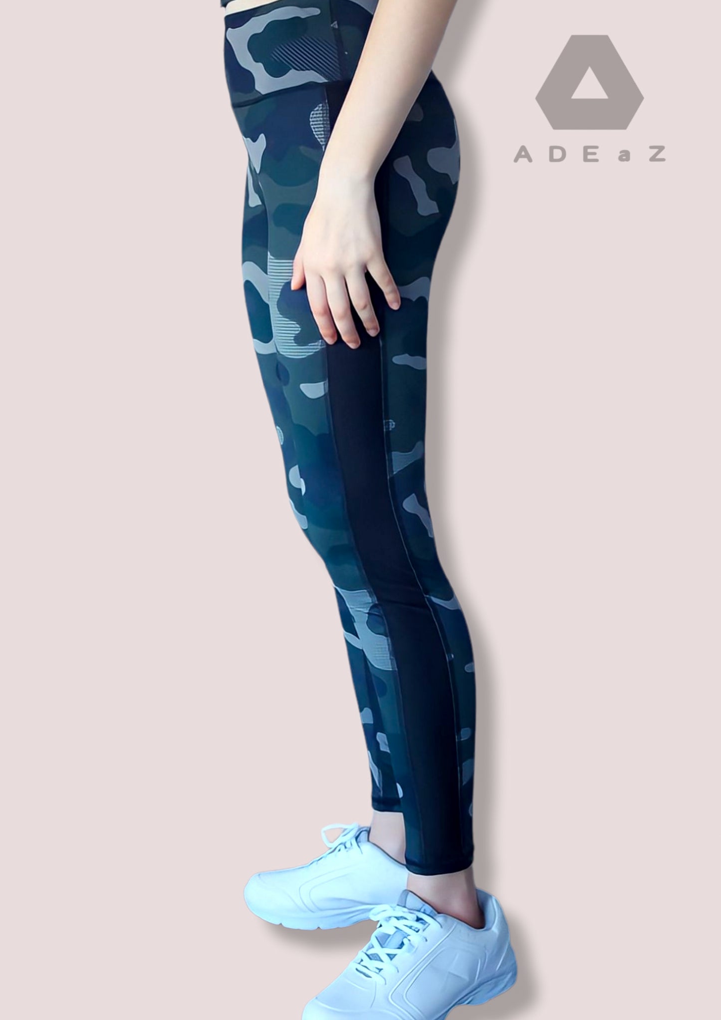 Ladies Camo Tights: Stylish and form-fitting camouflage-patterned leggings for women.