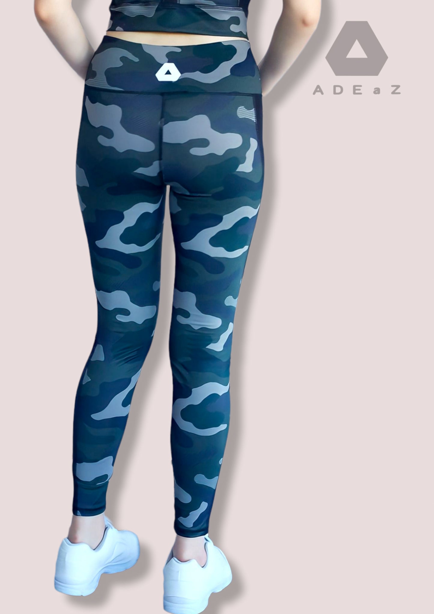 Ladies Camo Tights: Stylish and form-fitting camouflage-patterned leggings for women.