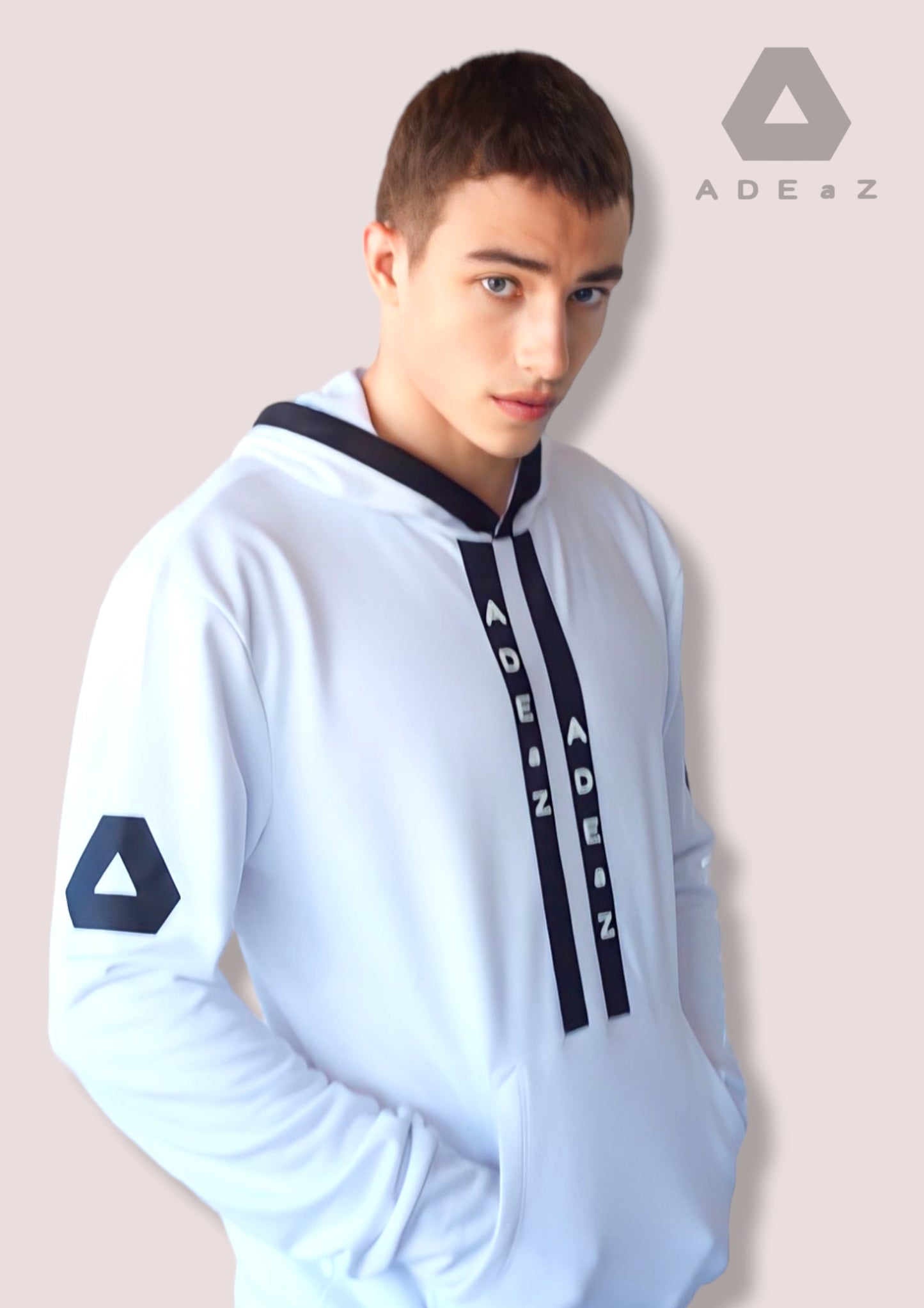 Men's Fashion Hoodie with Stripe: Trendy hoodie for men with a fashionable stripe accent.