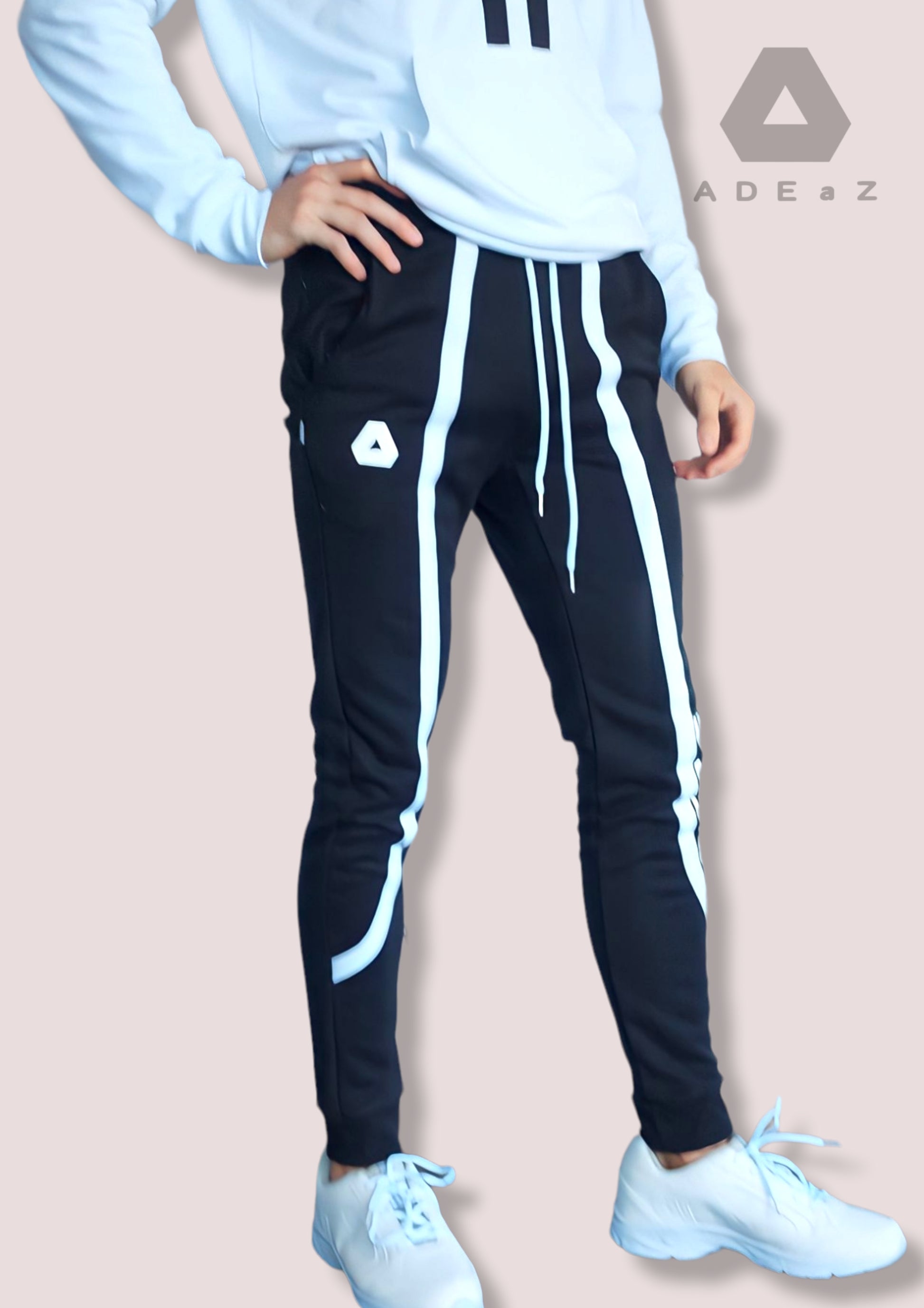 Men's Comfy Stripe Jogger: Relaxing and stylish striped jogger pants for comfortable leisure